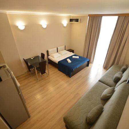 Orbi Apartament Angisa Exterior photo